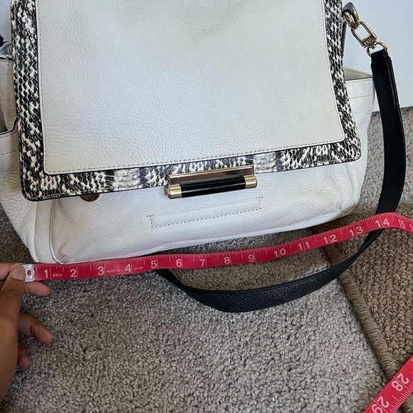 Diane Von Furstenberg white/black 440 courier satchel handbag - Picture 4 of 7